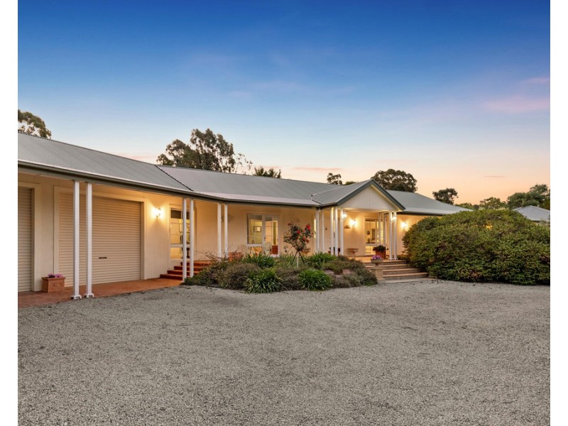 7 Lady Bute Drive, Mount Barker SA 5251
