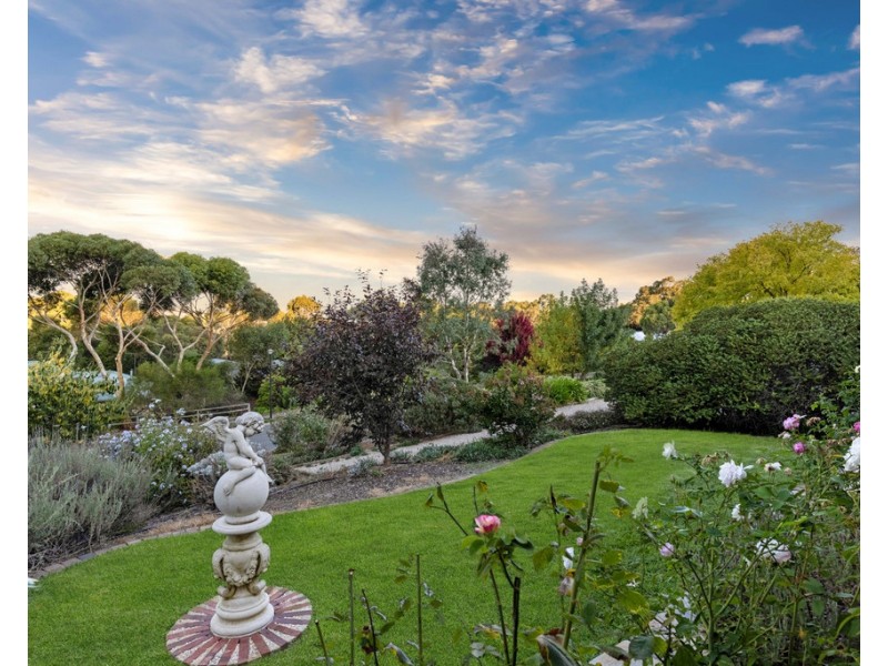 7 Lady Bute Drive, Mount Barker SA 5251