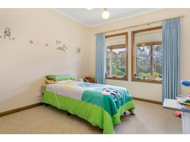 28 Stirling Court, Strathalbyn SA 5255