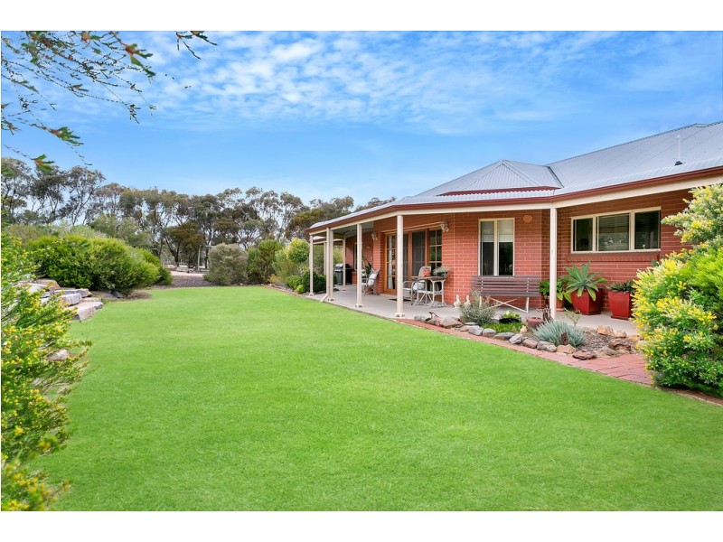 28 Stirling Court, Strathalbyn SA 5255