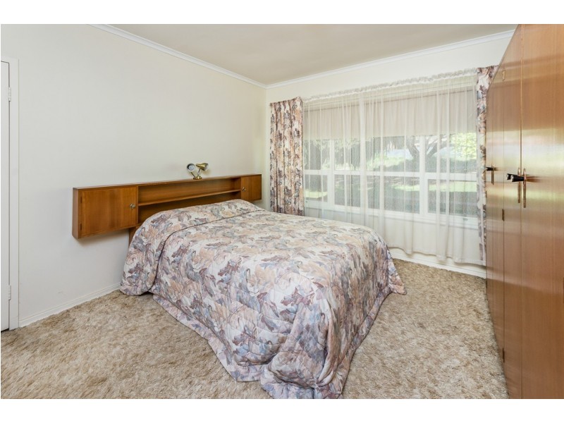 13 Tregarthen Road, Summertown SA 5141