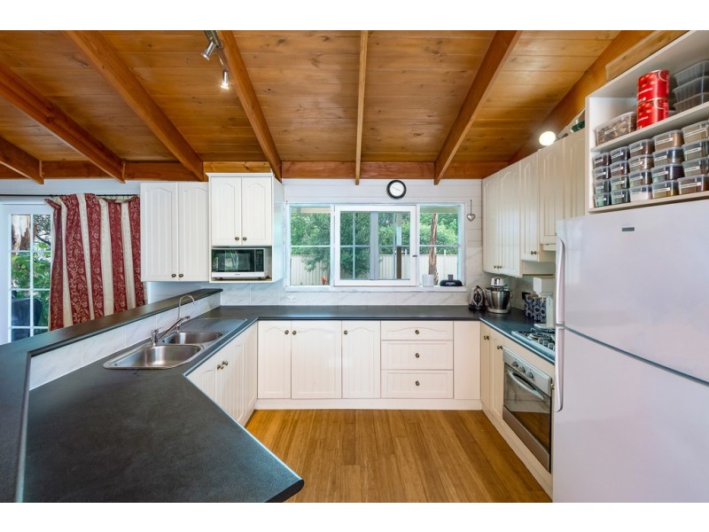 2A Lewis Ave, Mount Barker SA 5251