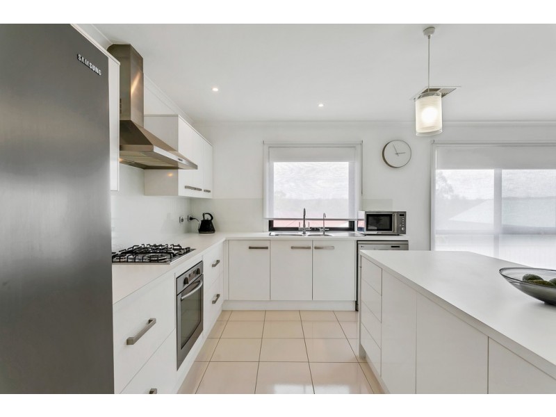 32 Thornbill Drive, Mount Barker SA 5251