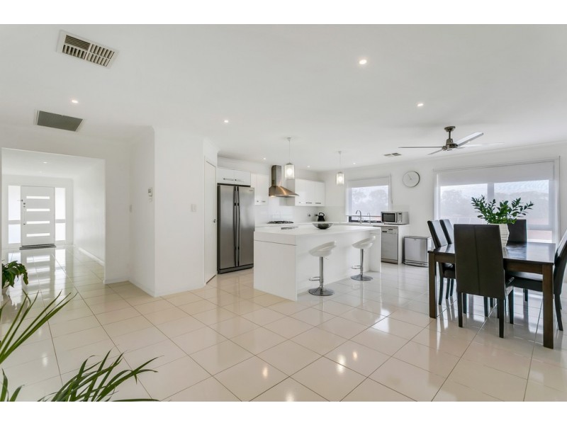 32 Thornbill Drive, Mount Barker SA 5251