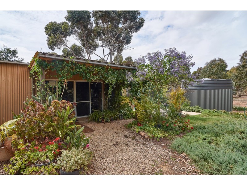 285 Burnside Road, Strathalbyn SA 5255