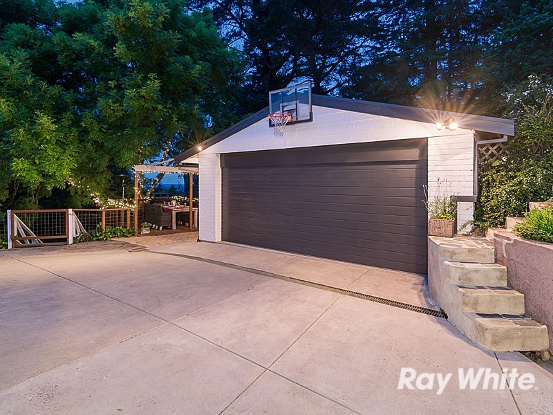 22 Rostrevor Road, Stirling SA 5152