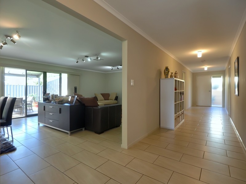 11 Pollard Street, Mount Barker SA 5251