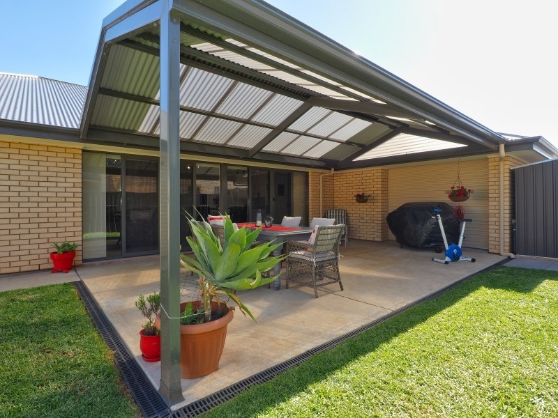 11 Pollard Street, Mount Barker SA 5251