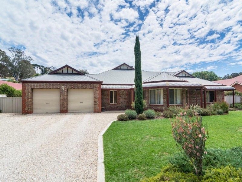 31 Waterford Avenue, Mount Barker SA 5251