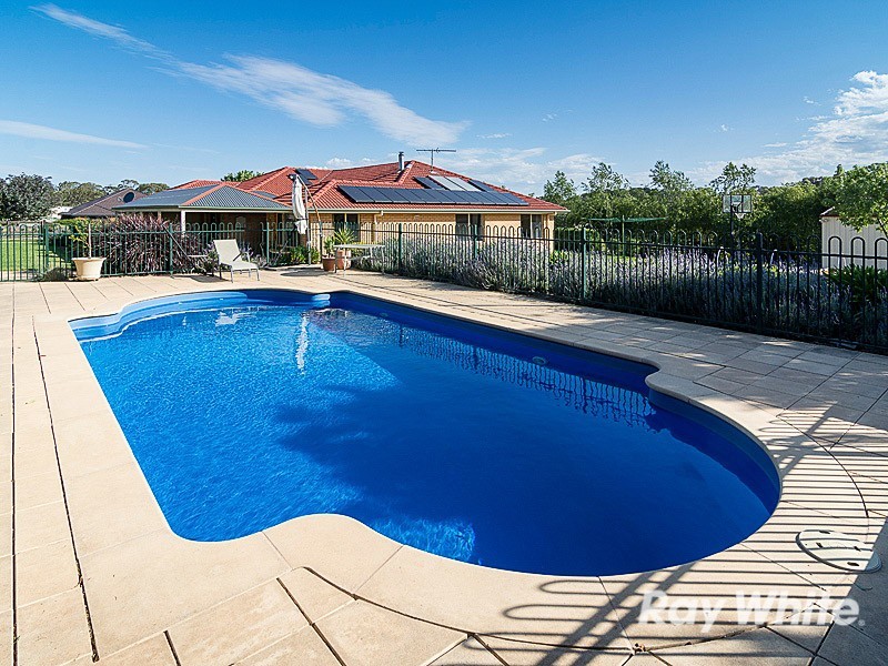 3 Barrow Court, Mount Barker SA 5251