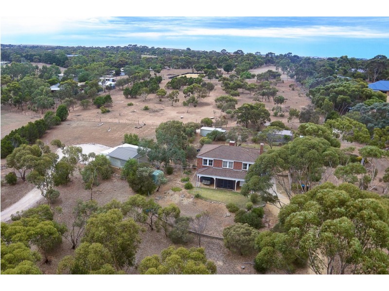 18 Meyers Road, Strathalbyn SA 5255
