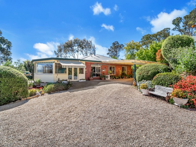 4 Burnbank Way, Mount Barker SA 5251