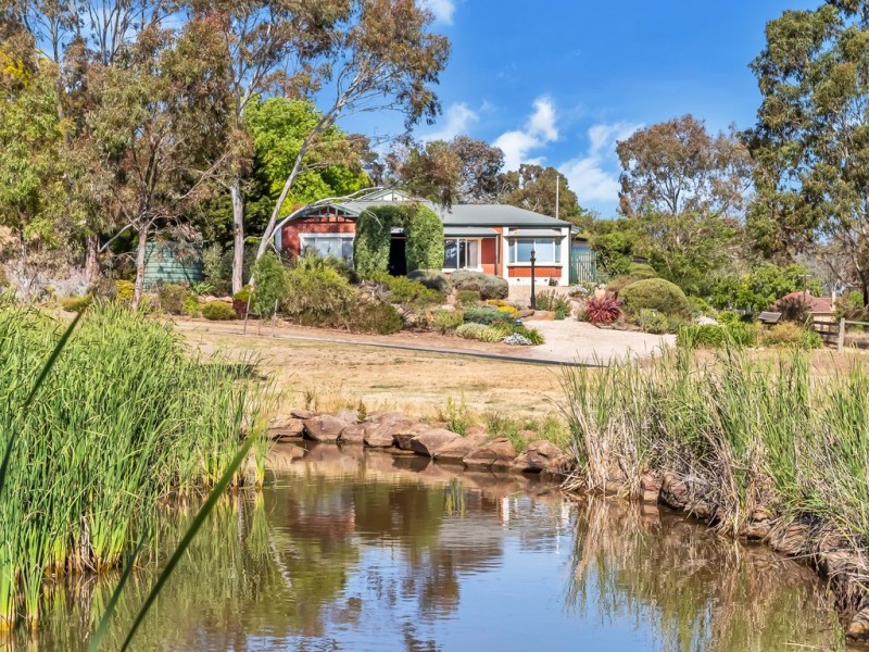 4 Burnbank Way, Mount Barker SA 5251