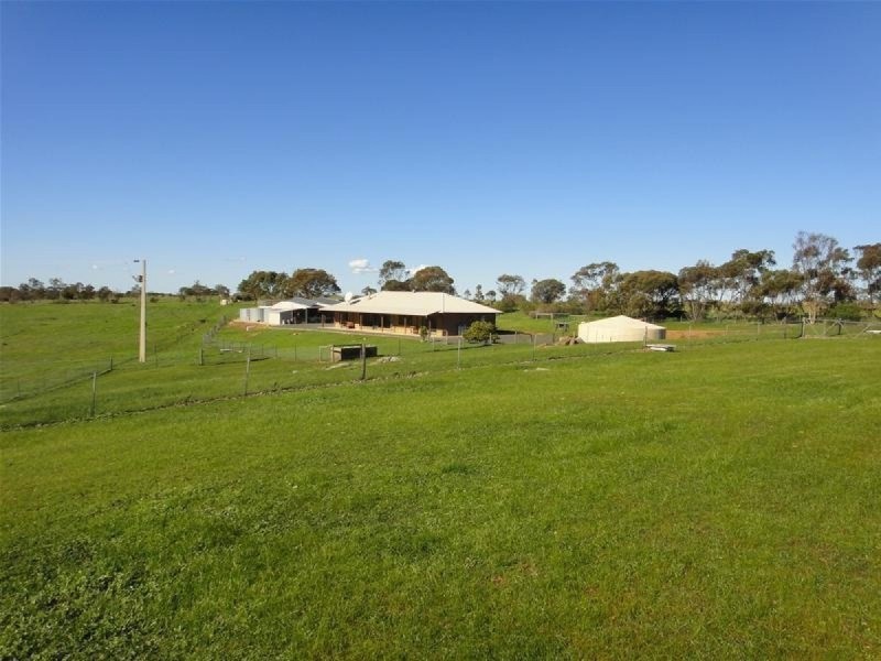 851 Angas Valley Road, Mount Pleasant SA 5235