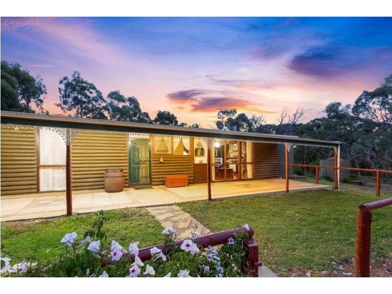 42 Cemetery Road, Scott Creek SA 5153