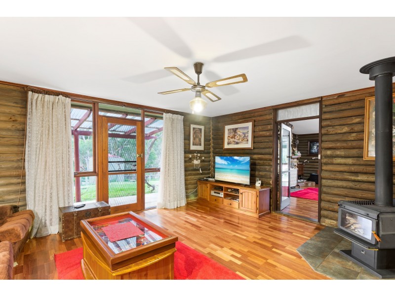 42 Cemetery Road, Scott Creek SA 5153