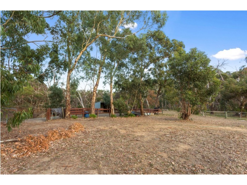 42 Cemetery Road, Scott Creek SA 5153