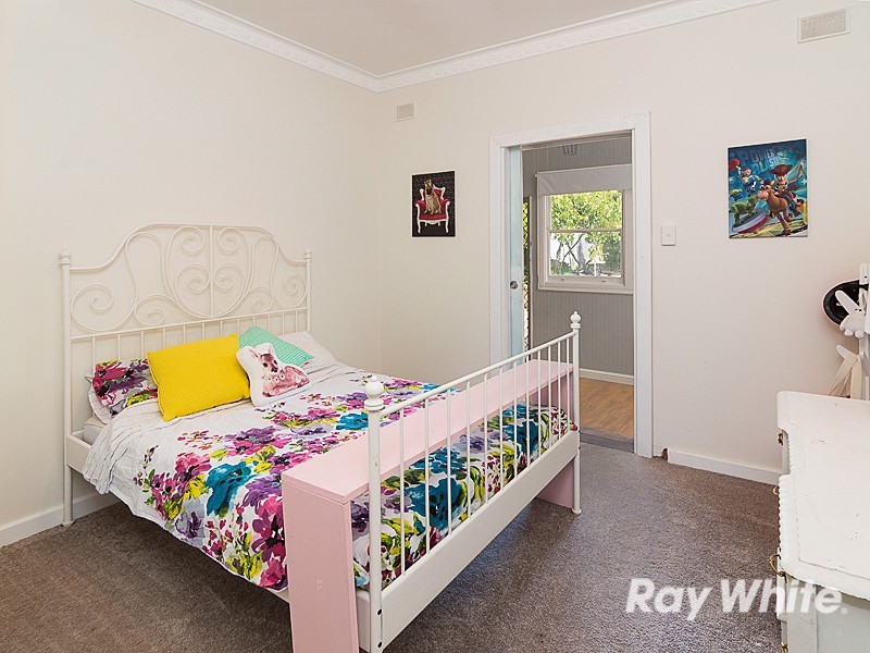 15 Hampden Road, Mount Barker SA 5251