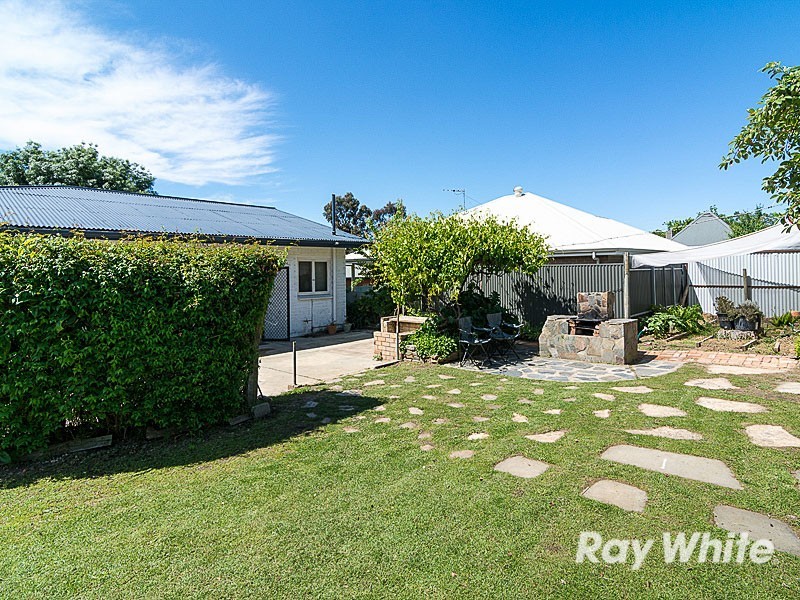 15 Hampden Road, Mount Barker SA 5251