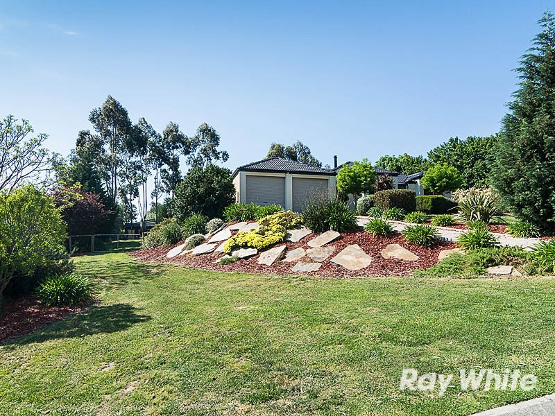 8 Bray Road, Mount Barker SA 5251