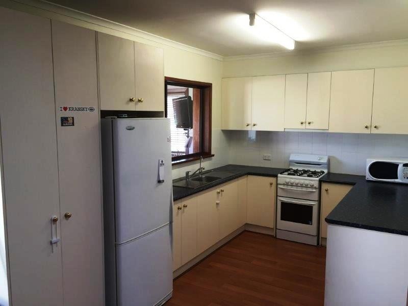 12 Victoria Road, Mount Barker SA 5251