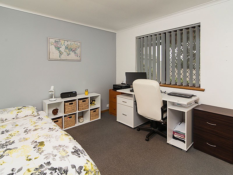 20 Victoria Road, Mount Barker SA 5251