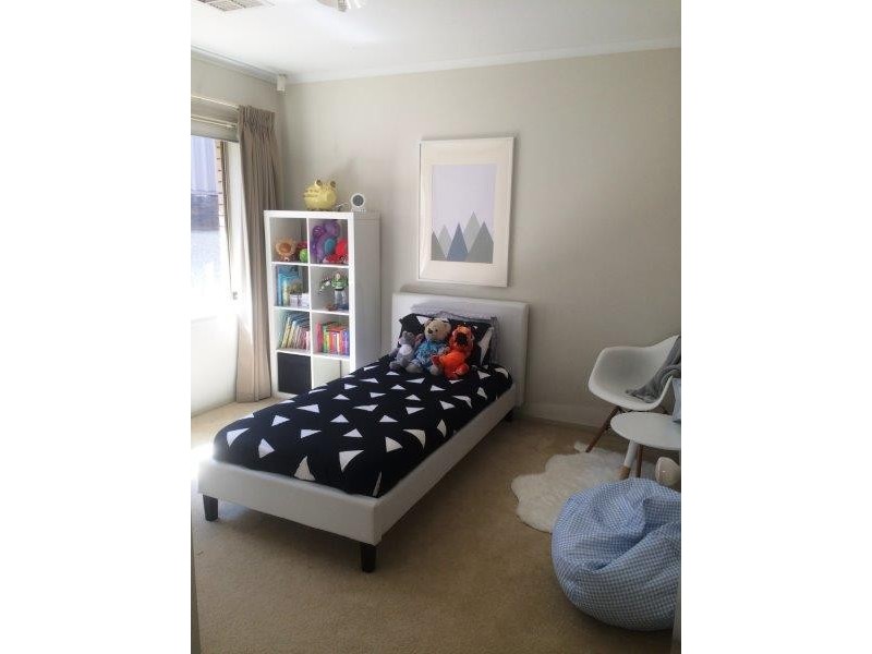 16 Belmont Crescent, Mount Barker SA 5251