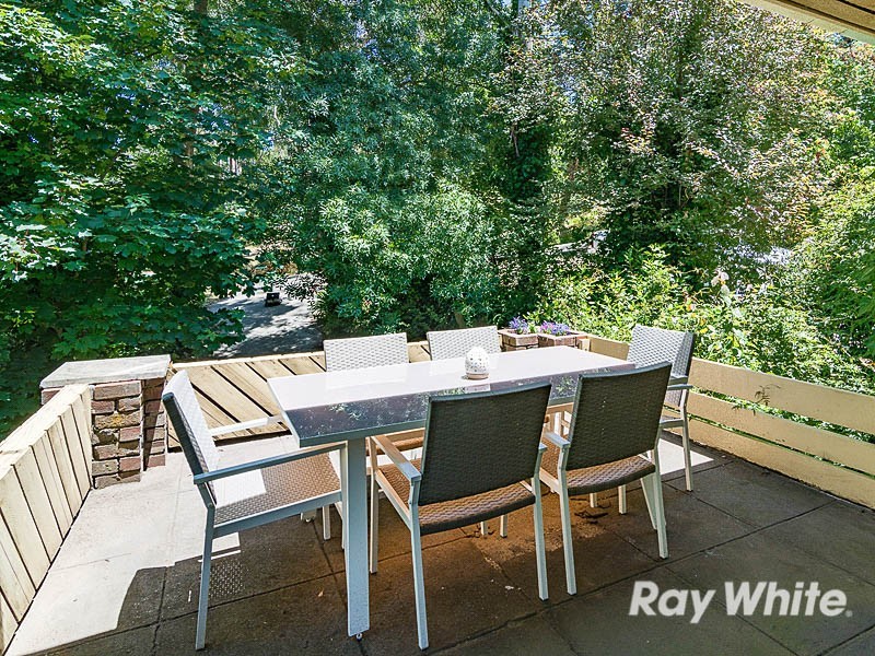 1 Renown Avenue, Crafers West SA 5152
