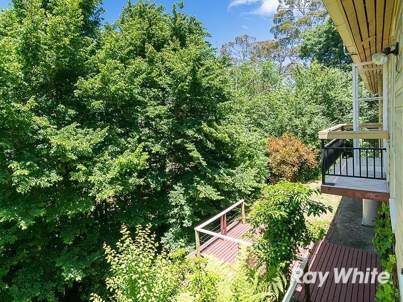 1 Renown Avenue, Crafers West SA 5152