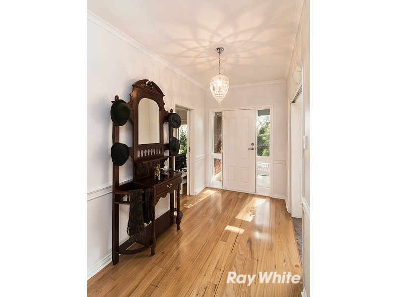 8 Burnbank Way, Mount Barker SA 5251