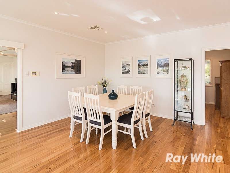 8 Burnbank Way, Mount Barker SA 5251