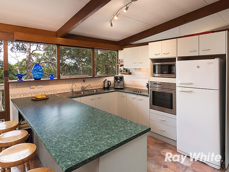 10 Elmstead Drive, Upper Sturt SA 5156