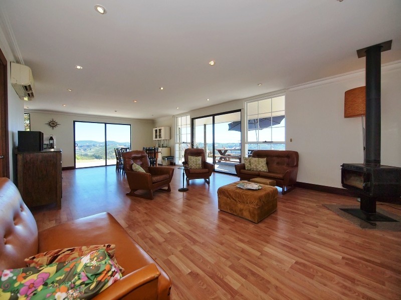 275 Deviation Road, Carey Gully SA 5144