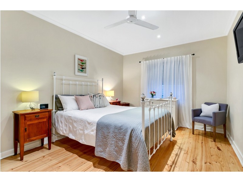 38 Hampden Road, Mount Barker SA 5251