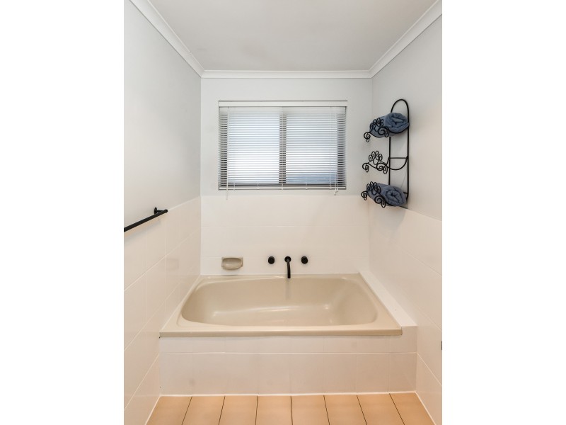 11 Boucaut Court, Mount Barker SA 5251