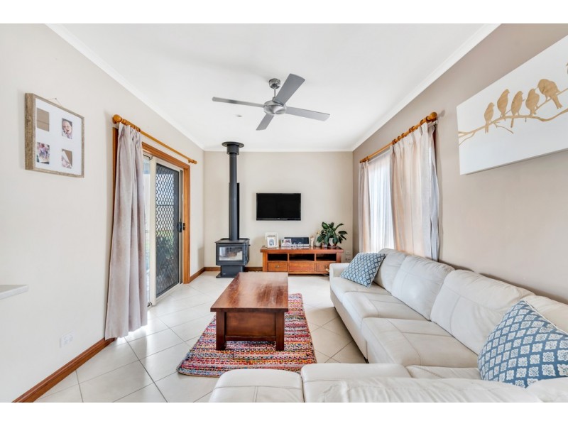 59 Strathmont Drive, Strathalbyn SA 5255