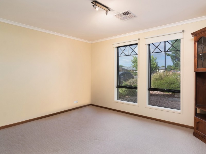 4 Dawson Street, Mount Barker SA 5251