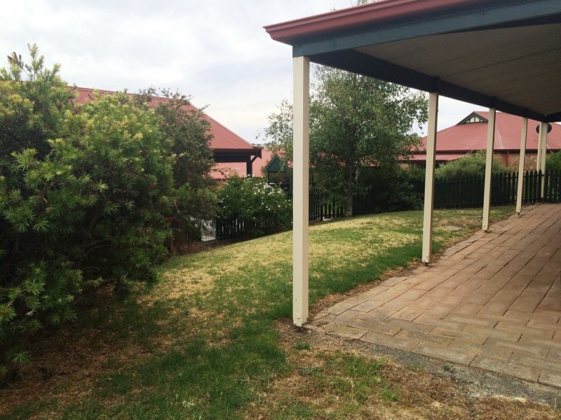 9/20 Princes Hwy, Nairne SA 5252