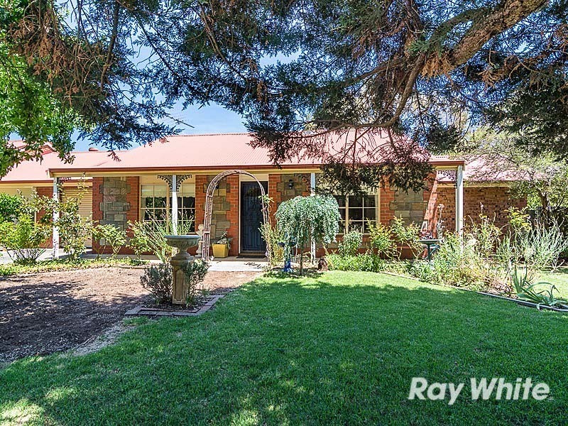 2/41 Memorial Drive, Mount Barker SA 5251