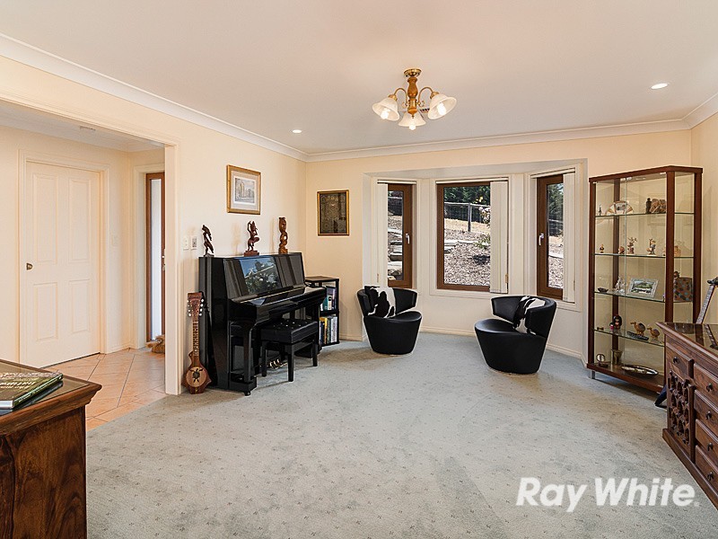 8 Schaefer Court, Mount Barker SA 5251