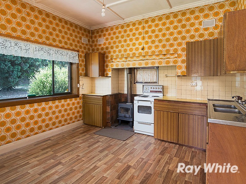 16 Childs Road, Mount Barker SA 5251