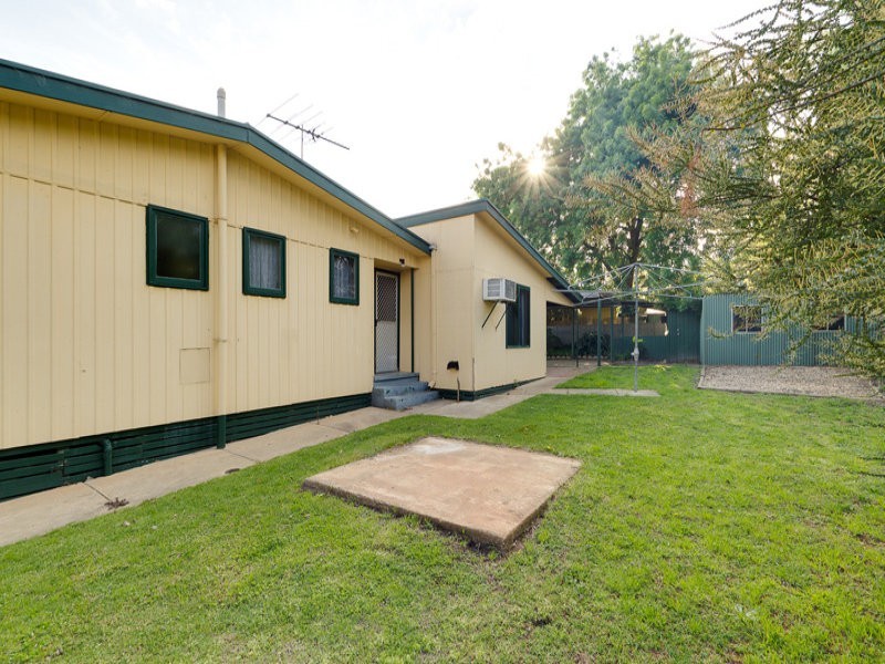 13 Phillip Street, Mount Barker SA 5251