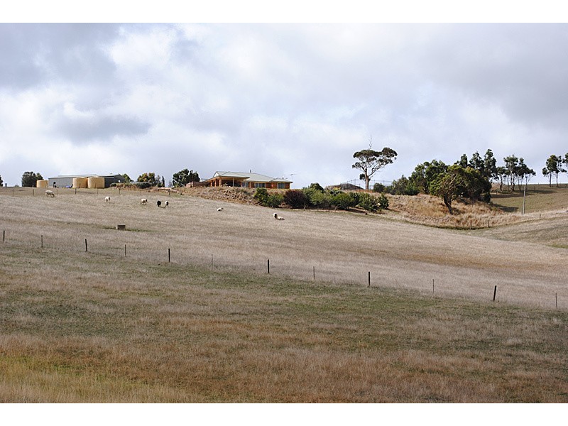 93 Phillips Hill Road, Paris Creek SA 5201