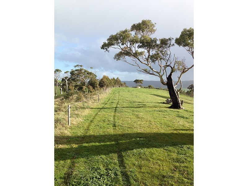 93 Phillips Hill Road, Paris Creek SA 5201