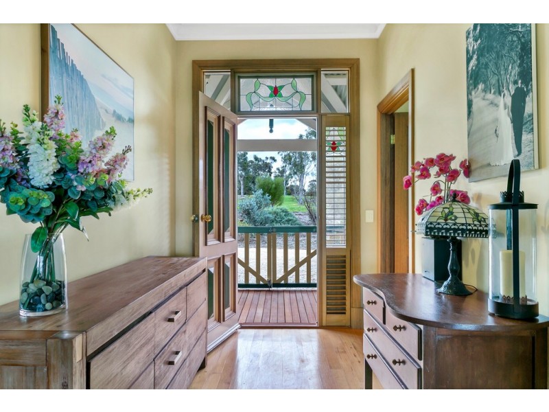 454 Cattle Route Road, Mount Barker Summit SA 5251