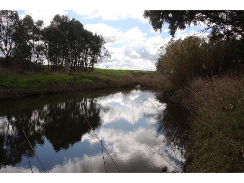 401 North Bremer Road, Hartley SA 5255