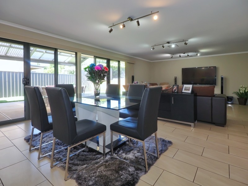 11 Pollard Street, Mount Barker SA 5251