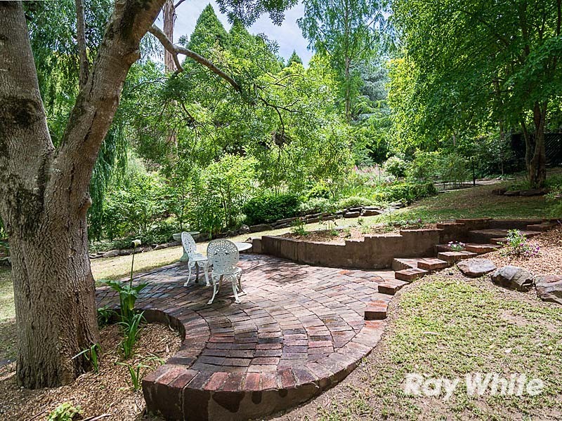 22 Rostrevor Road, Stirling SA 5152