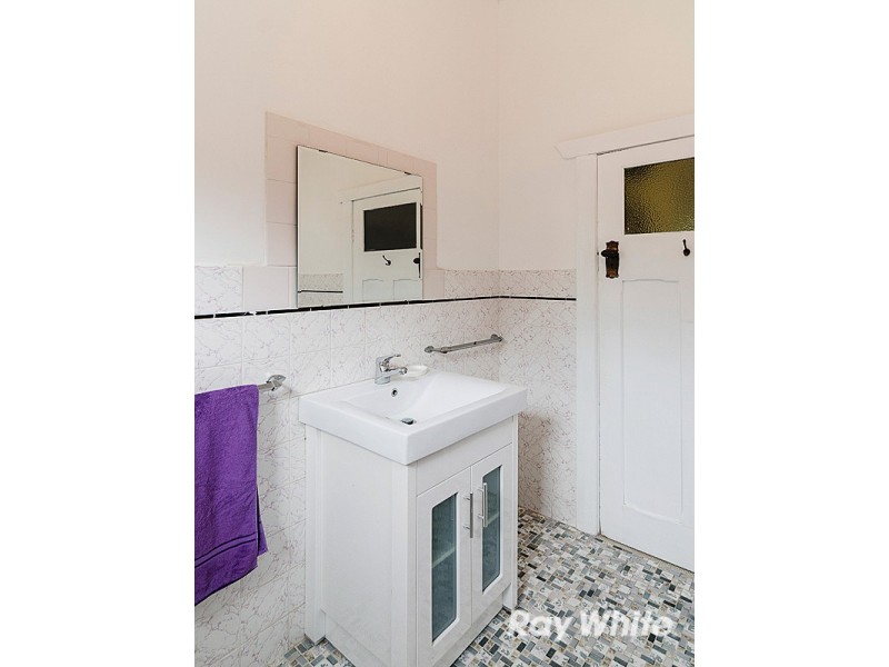 129 Hindmarsh Road, Victor Harbor SA 5211