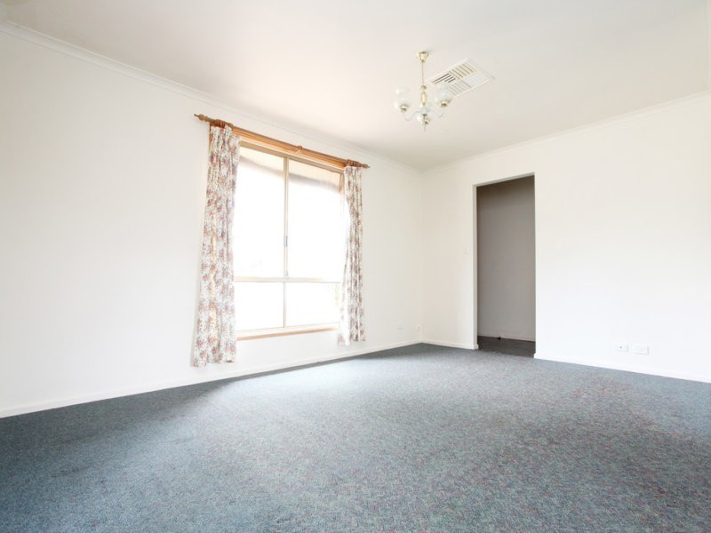 9 Carr Street, Mount Barker SA 5251